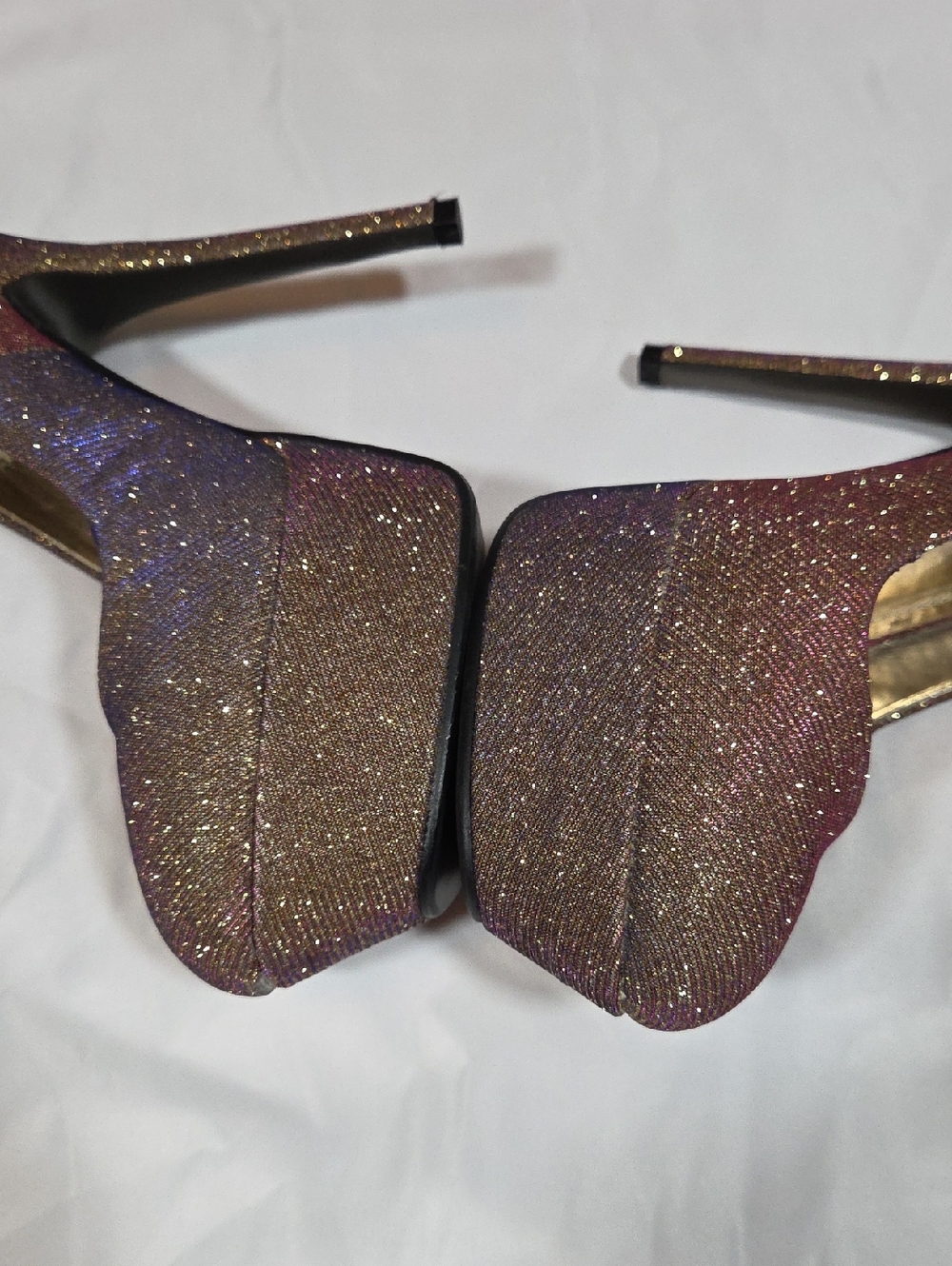 Gold Glitter Irridescent Purple Pink Heels IYNX size 9 Womens - Picture 4 of 9